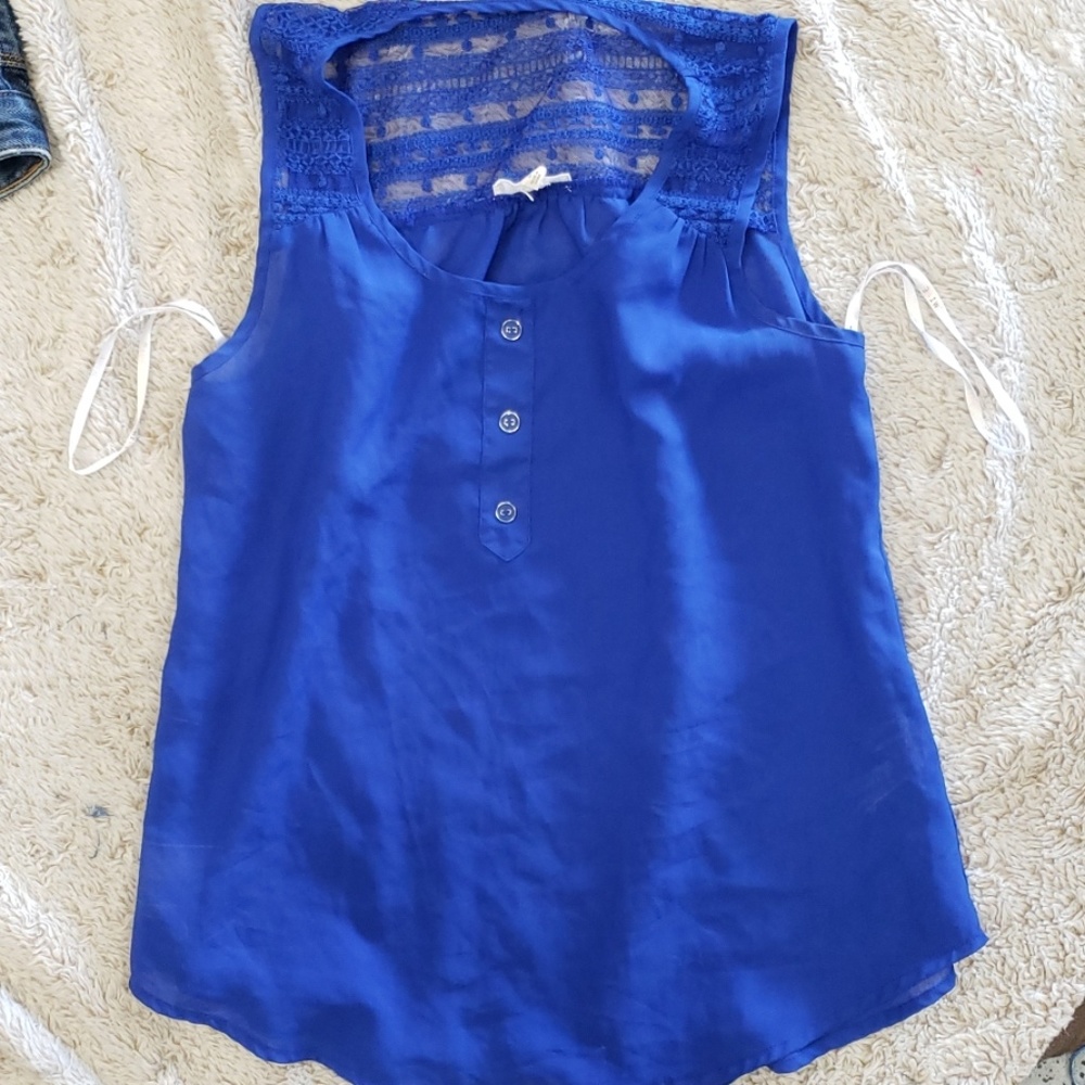 🔷️🔸️ 5 for $25 Chiffon tank top size small